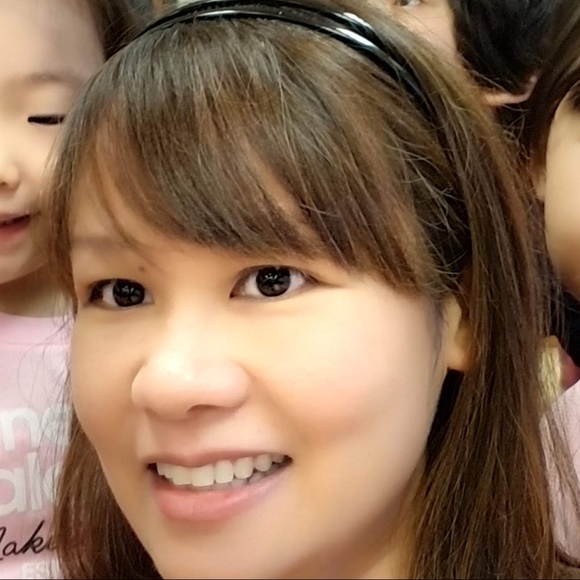 Meet your Posher, Sheila - Picture 3 of 3